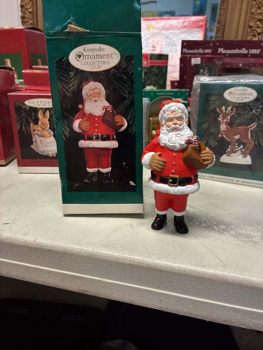 Hallmark Keepsake Ornament Collector's Club Santa 1996 Membership
